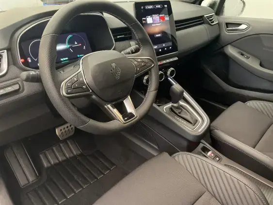 RENAULT CLIO V - voiture de démonstration - Photo 18