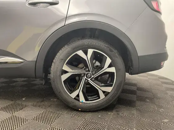 RENAULT ARKANA - voiture de démonstration - Photo 24