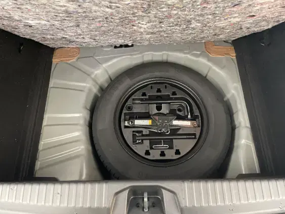 RENAULT CLIO V - voiture de démonstration - Photo 17