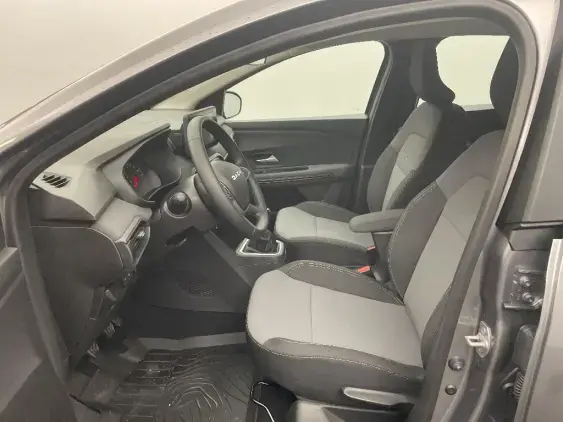 DACIA SANDERO III - voiture de démonstration - Photo 18