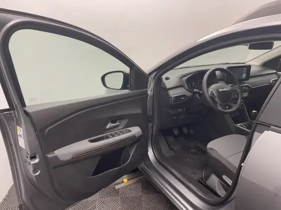 DACIA SANDERO III - voiture de démonstration - Photo 19