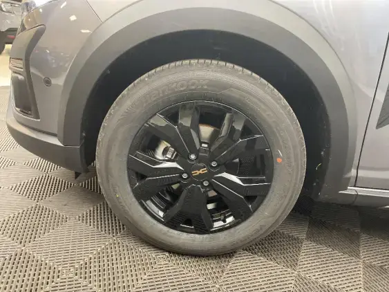 DACIA SANDERO III - voiture de démonstration - Photo 23