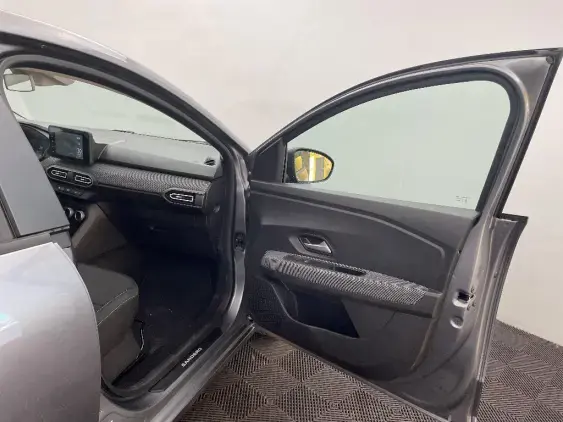 DACIA SANDERO III - voiture de démonstration - Photo 17