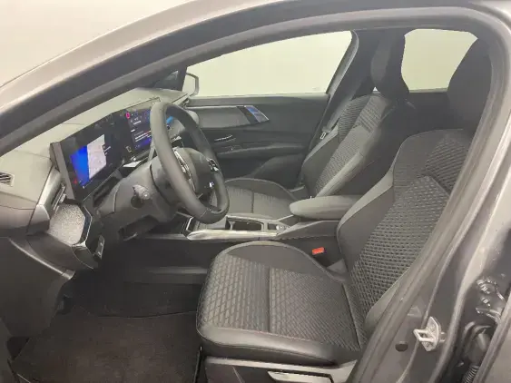 RENAULT CLIO VI - voiture de démonstration - Photo 18