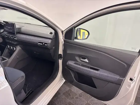 DACIA SANDERO III - voiture de démonstration - Photo 20