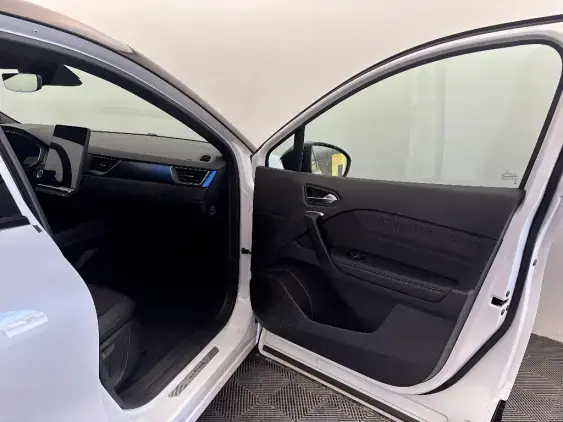 RENAULT CAPTUR II - voiture de démonstration - Photo 19