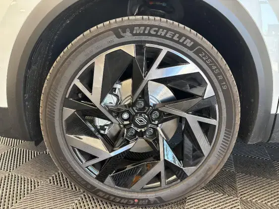 RENAULT CAPTUR II - voiture de démonstration - Photo 22