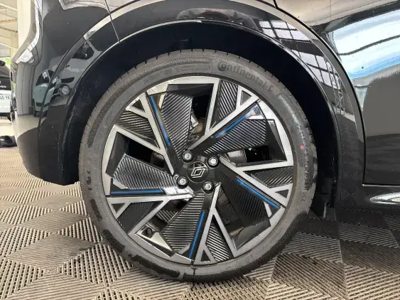 RENAULT CLIO VI - voiture de démonstration - Photo 25