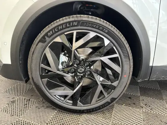 RENAULT SYMBIOZ - voiture de démonstration - Photo 23