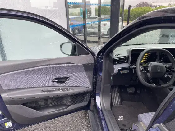 RENAULT 5 III - voiture de démonstration - Photo 19