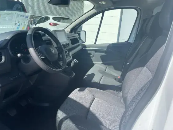 RENAULT TRAFIC FG III - voiture de démonstration - Photo 18
