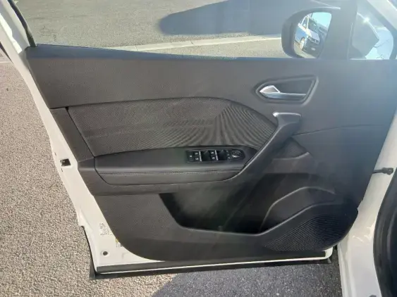 RENAULT CAPTUR II - voiture de démonstration - Photo 19