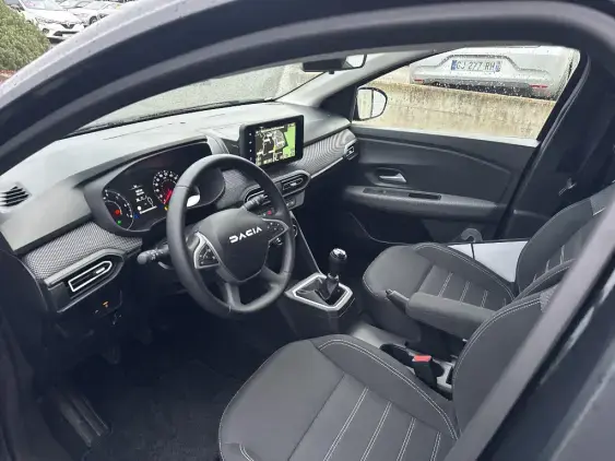 DACIA SANDERO III - voiture de démonstration - Photo 18