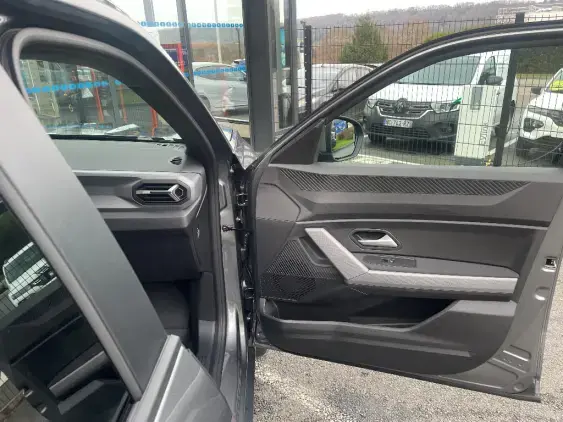 DACIA DUSTER III - voiture de démonstration - Photo 20