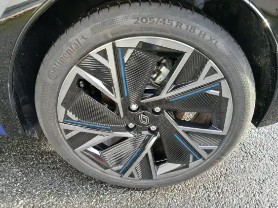 RENAULT CLIO VI - voiture de démonstration - Photo 21