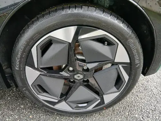 RENAULT CLIO VI - voiture de démonstration - Photo 21