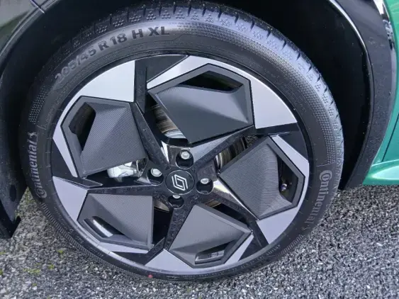 RENAULT CLIO VI - voiture de démonstration - Photo 20