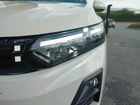 DACIA SANDERO III - voiture de démonstration - Photo 20