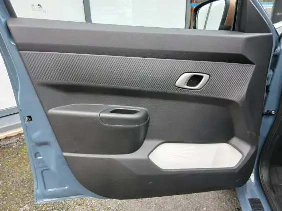 DACIA SPRING - voiture de démonstration - Photo 19