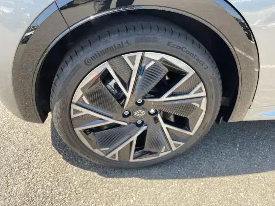 RENAULT CLIO VI - voiture de démonstration - Photo 25