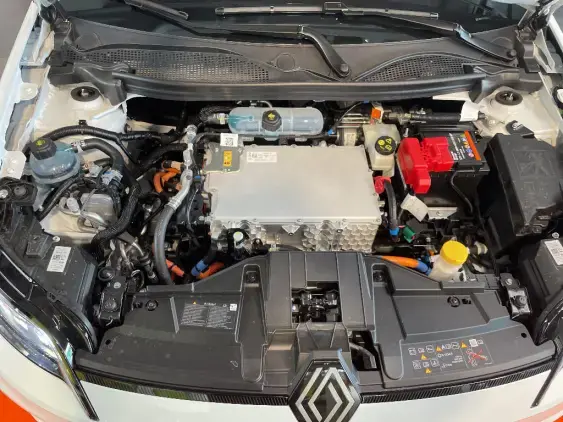 RENAULT 5 III - voiture de démonstration - Photo 20