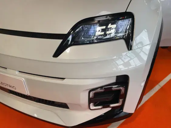 RENAULT 5 III - voiture de démonstration - Photo 21