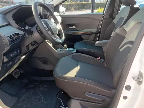 DACIA SANDERO III - voiture de démonstration - Photo 17