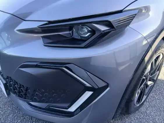 RENAULT CLIO VI - voiture de démonstration - Photo 19
