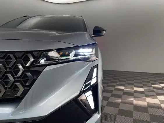 RENAULT ESPACE VI - voiture de démonstration - Photo 22