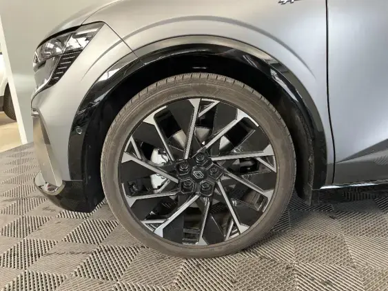 RENAULT MEGANE V - voiture de démonstration - Photo 22