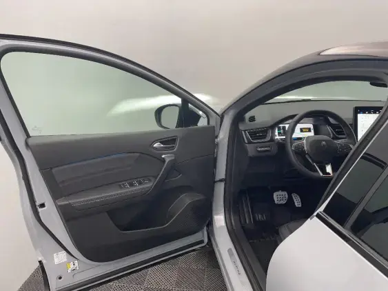 RENAULT CAPTUR II - voiture de démonstration - Photo 19