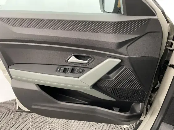 DACIA DUSTER III - voiture de démonstration - Photo 19