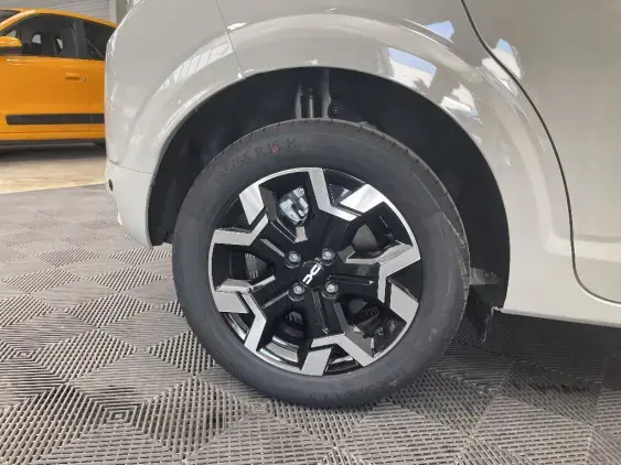 DACIA SANDERO III - voiture de démonstration - Photo 25