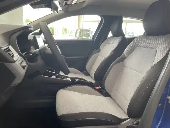 RENAULT CLIO V - voiture de démonstration - Photo 18