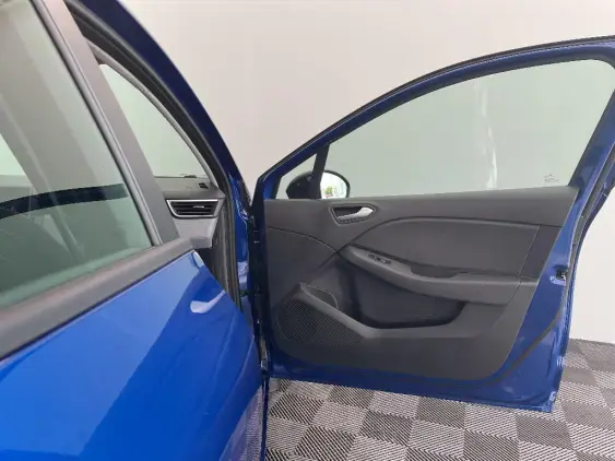 RENAULT CLIO V - voiture de démonstration - Photo 20