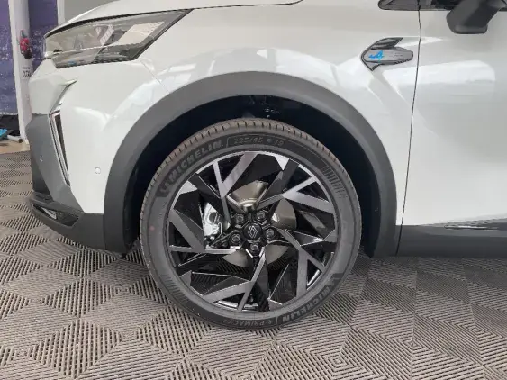 RENAULT CAPTUR II - voiture de démonstration - Photo 23