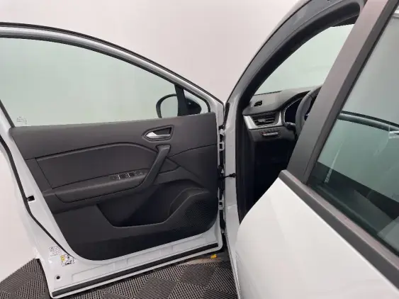 RENAULT CAPTUR II - voiture de démonstration - Photo 19