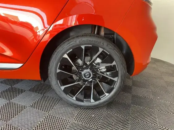 RENAULT CLIO V - voiture de démonstration - Photo 24