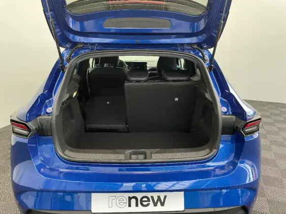 RENAULT CLIO VI - voiture de démonstration - Photo 16