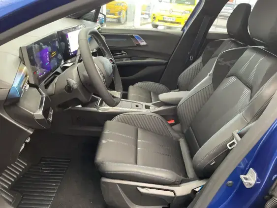 RENAULT CLIO VI - voiture de démonstration - Photo 18