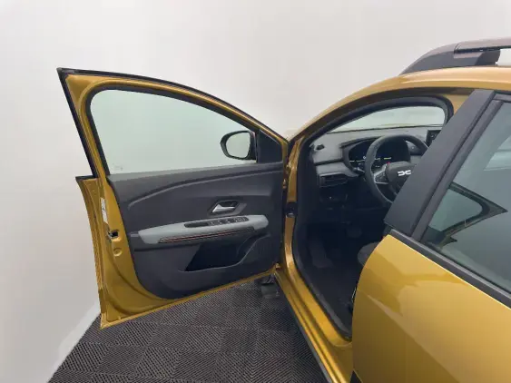 DACIA SANDERO III - voiture de démonstration - Photo 19