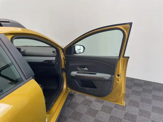 DACIA SANDERO III - voiture de démonstration - Photo 20