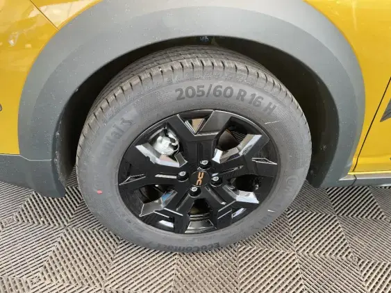 DACIA SANDERO III - voiture de démonstration - Photo 23