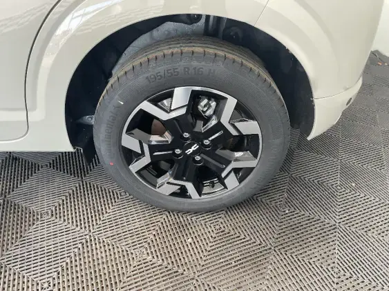 DACIA SANDERO III - voiture de démonstration - Photo 24