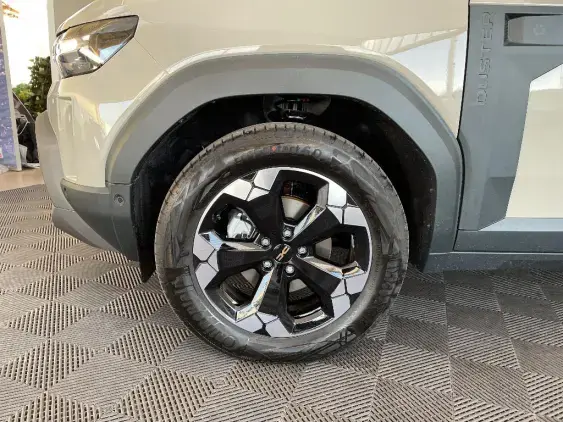 DACIA DUSTER III - voiture de démonstration - Photo 23