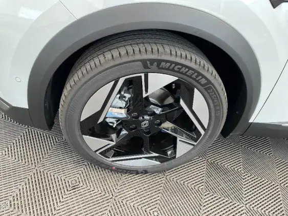 RENAULT SYMBIOZ - voiture de démonstration - Photo 23