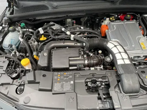 RENAULT CLIO VI - voiture de démonstration - Photo 20
