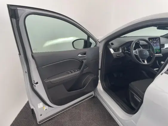 RENAULT SYMBIOZ - voiture de démonstration - Photo 19