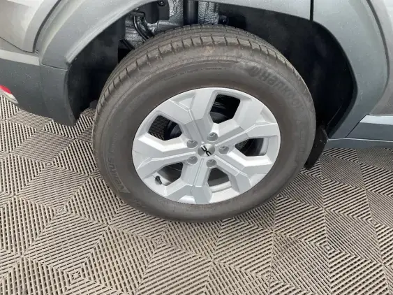 DACIA DUSTER III - voiture de démonstration - Photo 25