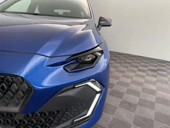 RENAULT CLIO VI - voiture de démonstration - Photo 22
